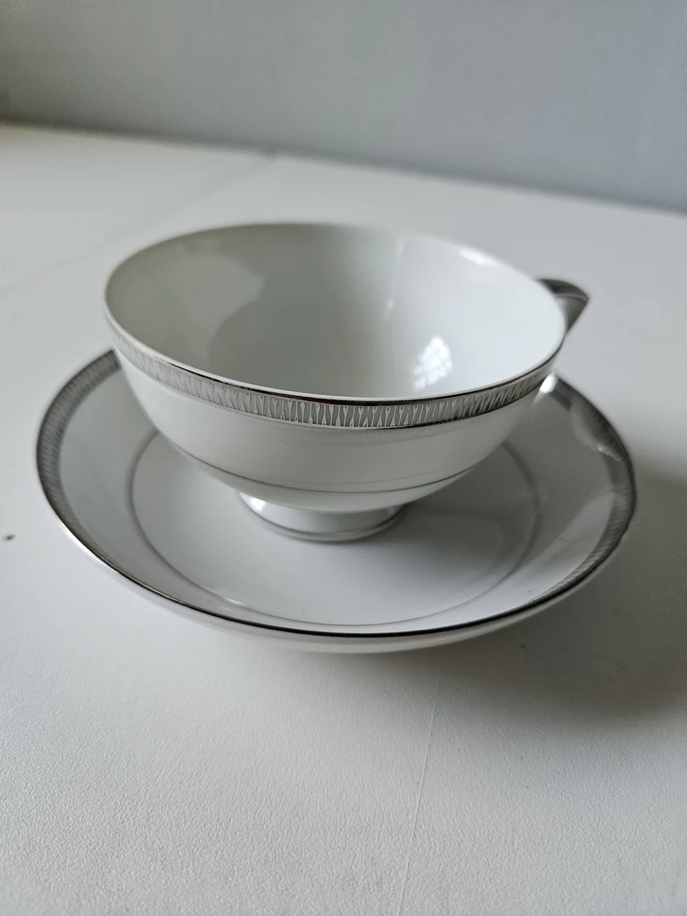 Mikasa Barclay Fine China Tea Cup And Saucer Sets X4 #8258 Made In Japan